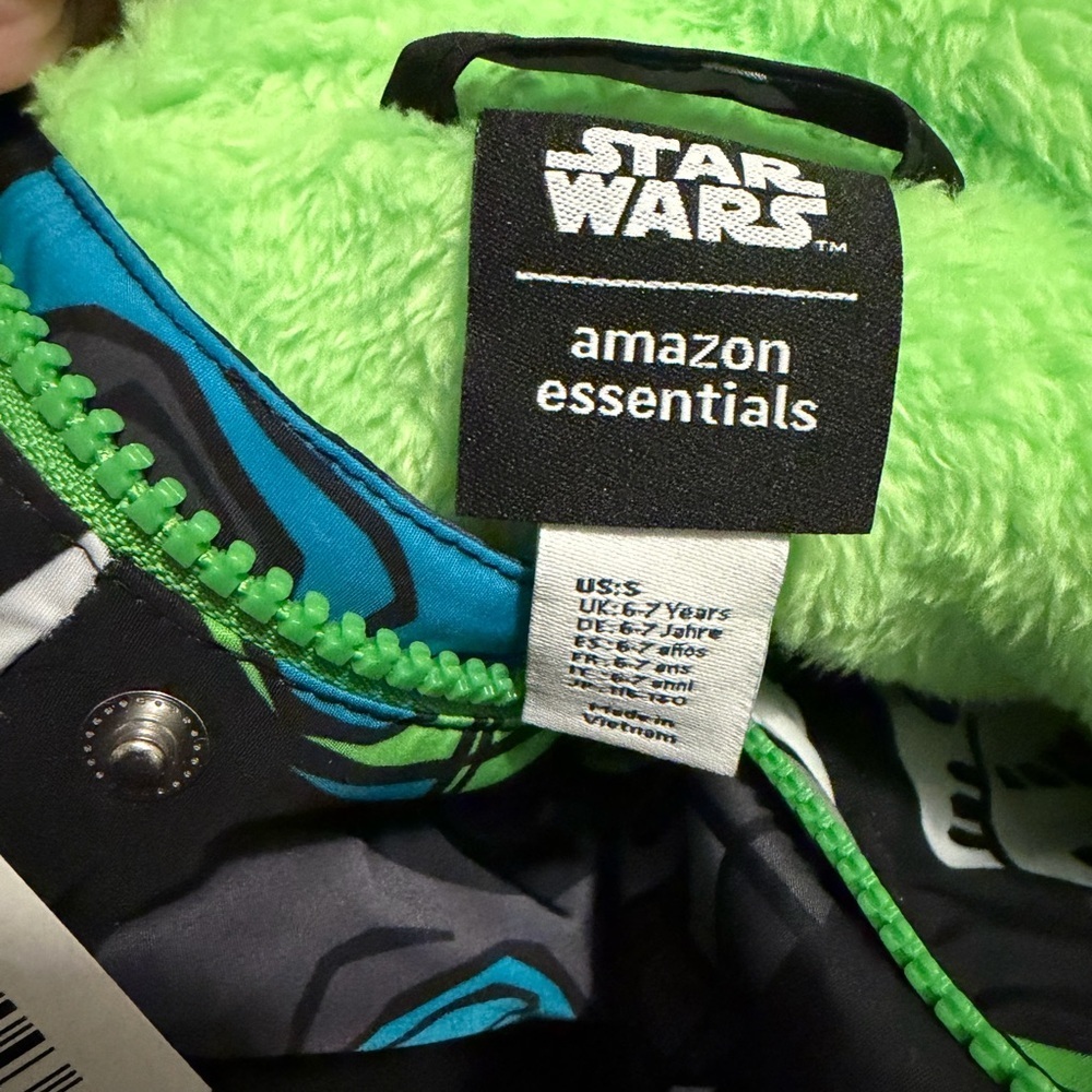 Disney Marvel Star Wars Boys' Warm Puffer SMALL Full-Zip Hoodie Coat NWT - Picture 5 of 5